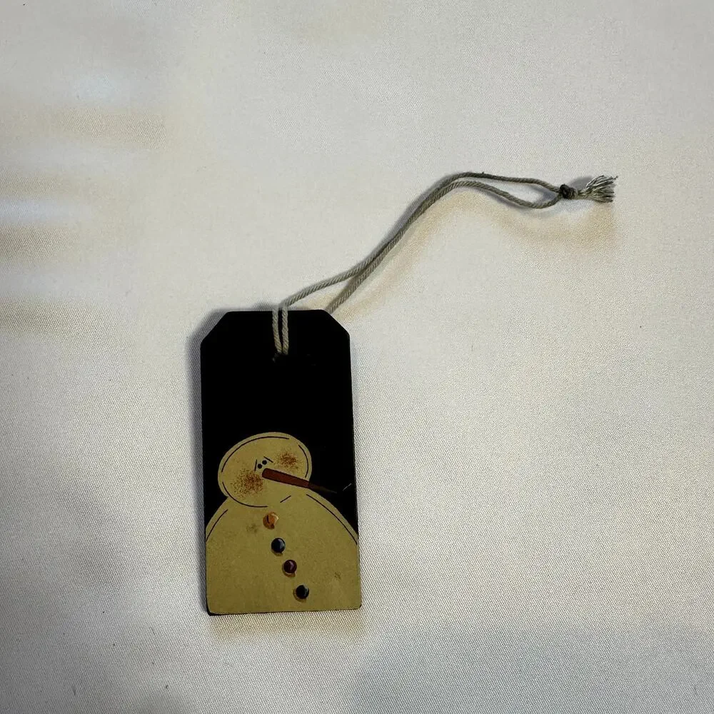 Primitive Farmhouse Christmas Wooden Snowman Gift Tag Tree Ornament